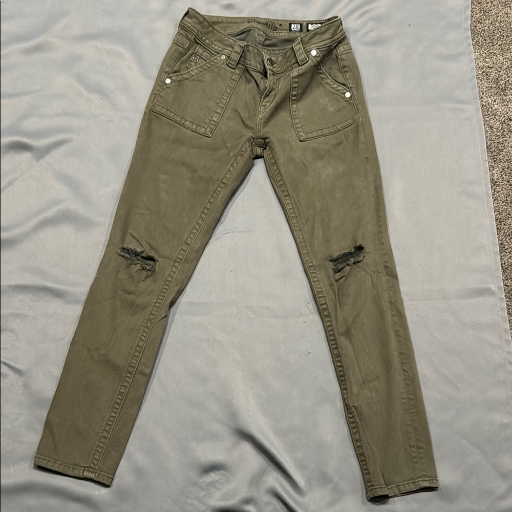 Miss Me Jeans in Blue with Embellishments